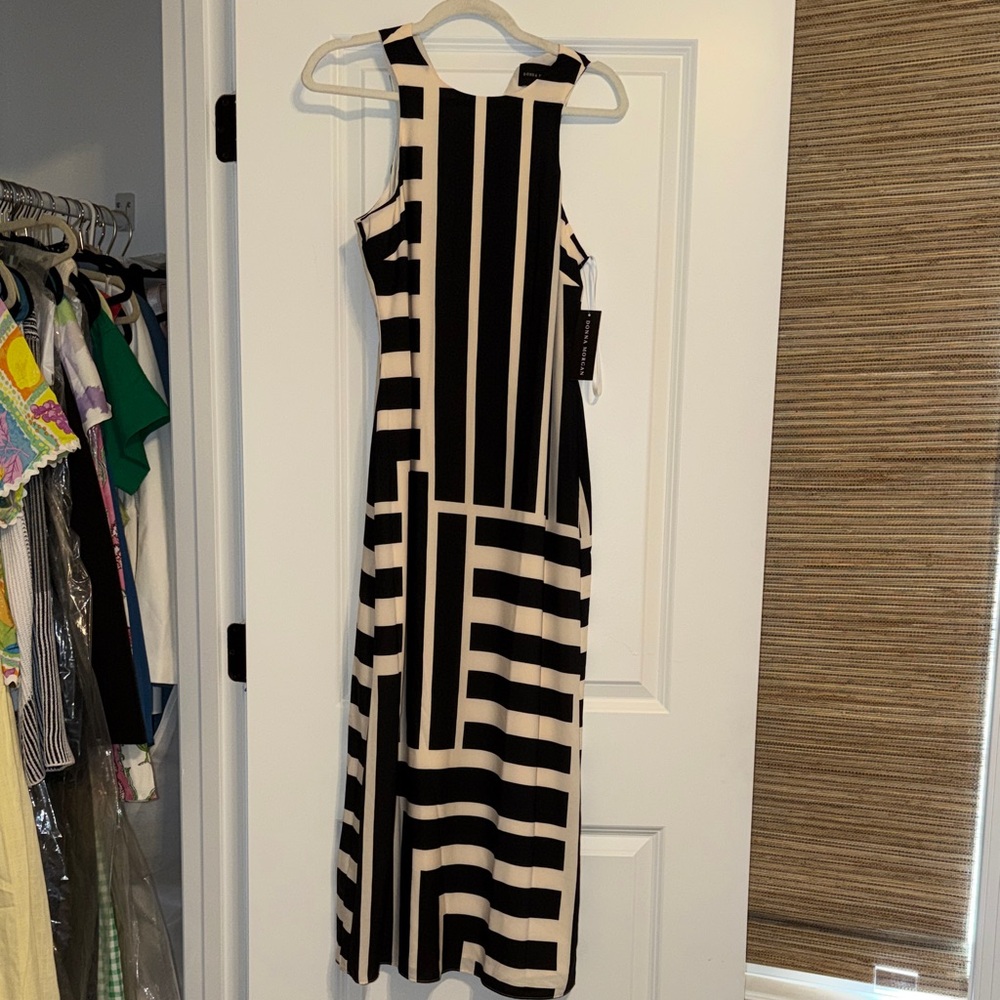Black and White Striped Maxi Dress sz 4 NWT